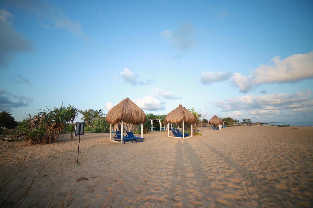 Amanta Beach Nilaveli Extérieur photo
